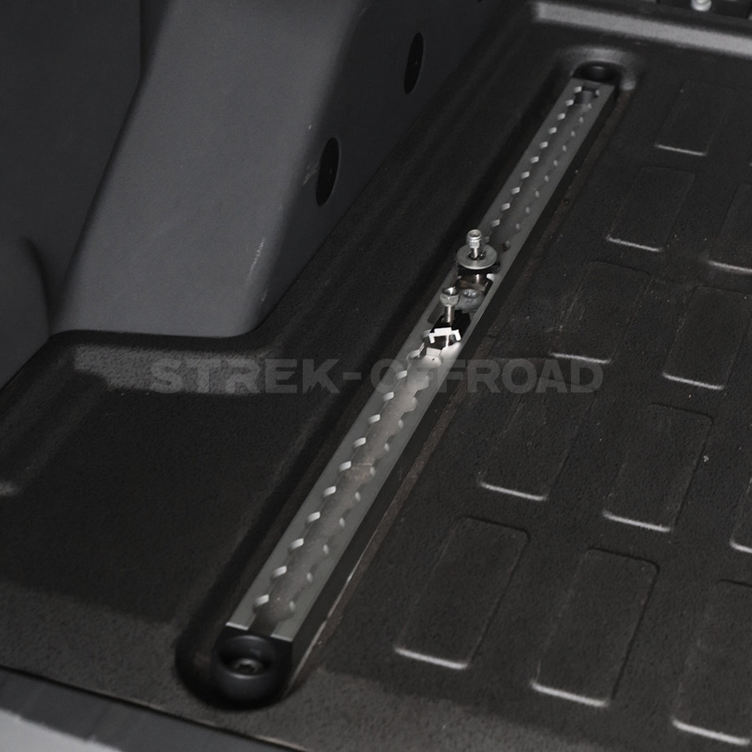 Multifunctional expansion rail slot installed in Ineos Grenadier trunk