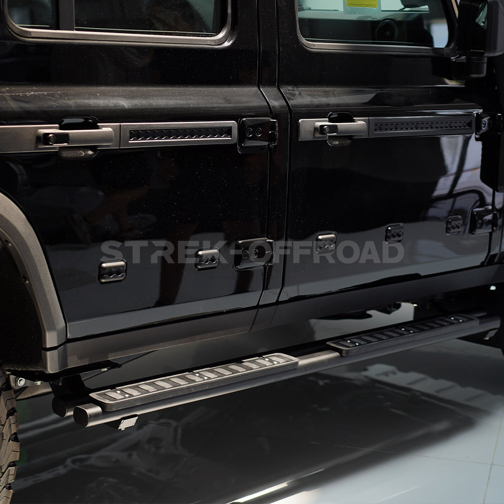 Aluminum running boards installed on Ineos Grenadier